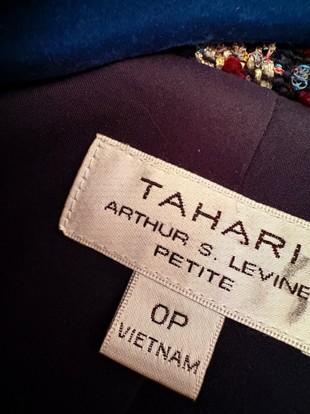 Tahari Burgundy Multi Tweed Fringe Double-BreastedRed/Burgundy Blazer - Picture 6 of 9